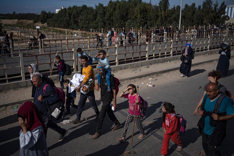 Netanyahu descrive le critiche di Macron come un grosso errore • Israele aiuta a evacuare i bambini dall’ospedale dopo la morte di due bambini