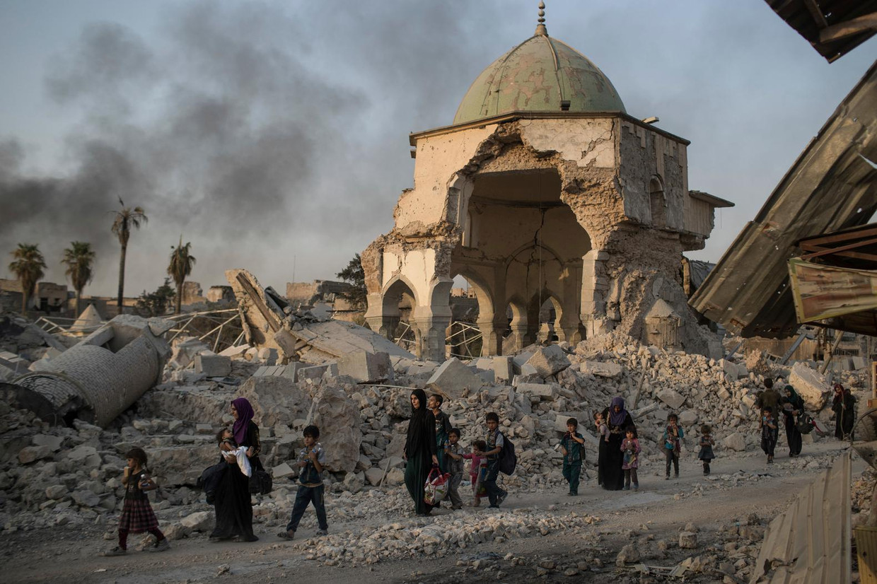 De oude stad van Mosul is na acht maanden strijd volledig verwoest. Beeld Felipe Dana / AFP