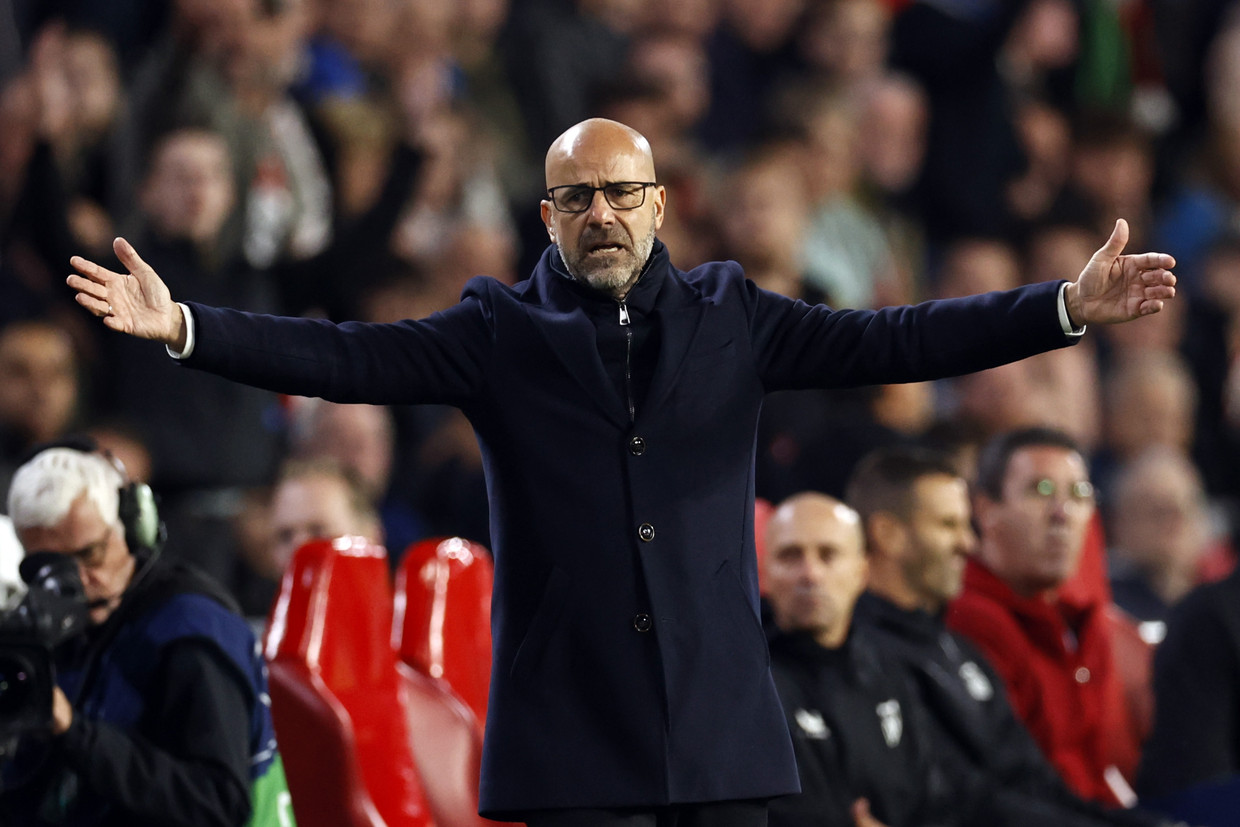PSV-trainer Bosz niet tevreden ondanks late gelijkmaker: ‘Voelt niet ...