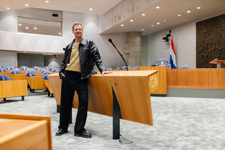 “As a man, you obviously question the prevailing gender norms regarding colored clothing.”