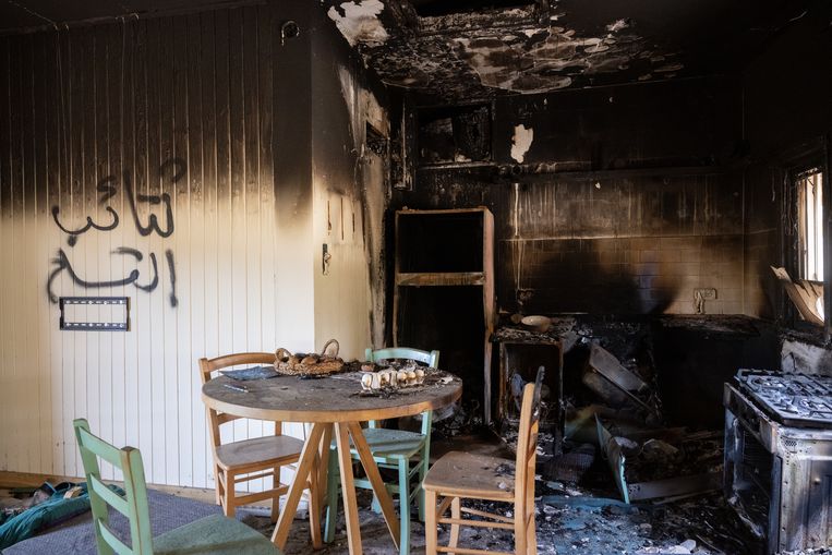 Israele attacca nuovamente gli aeroporti in Siria • Gli Stati Uniti inviano sistemi antiaerei in Medio Oriente